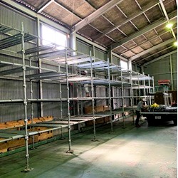 東大阪　大進運輸有限会社様　内部棚足場｜施工事例 一覧